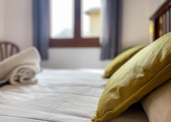 Bonita Casa. Gran Jardin. Con Wifi. Nyaraló *